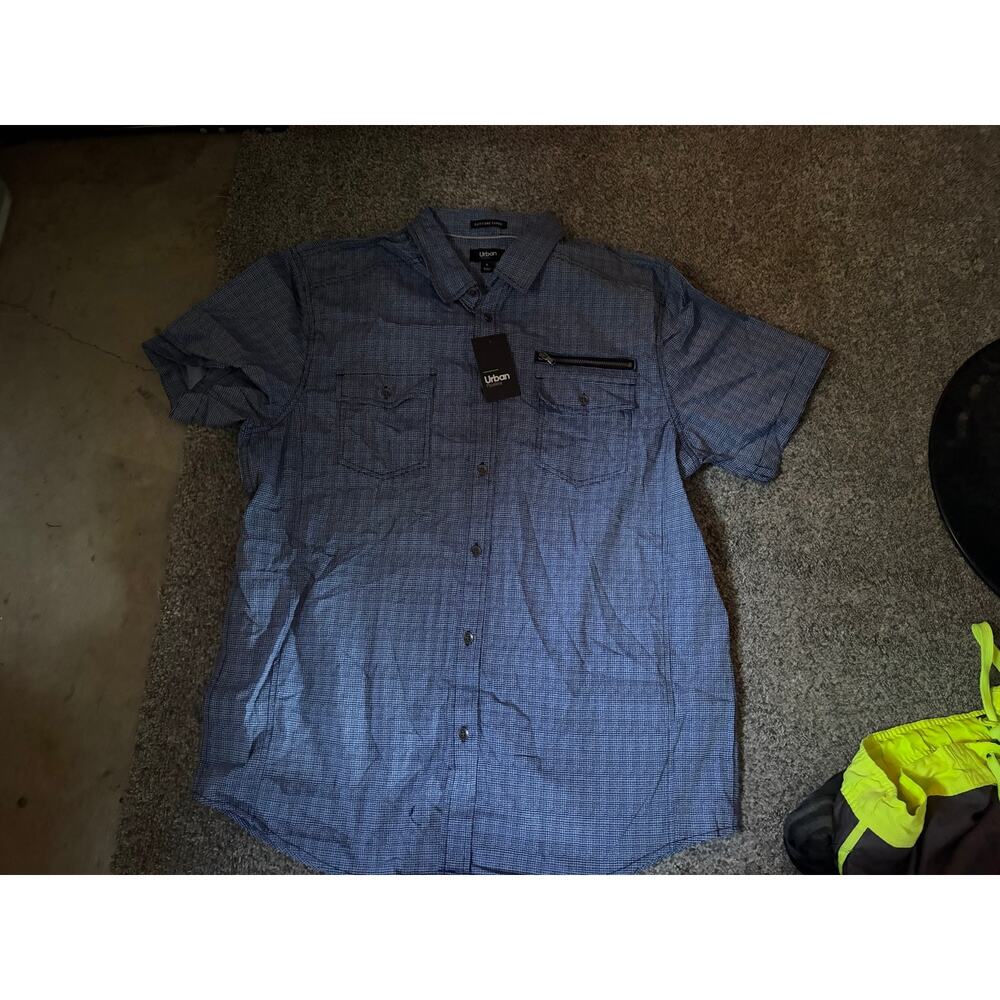 NWT Urban Pipeline mens large button front shirt